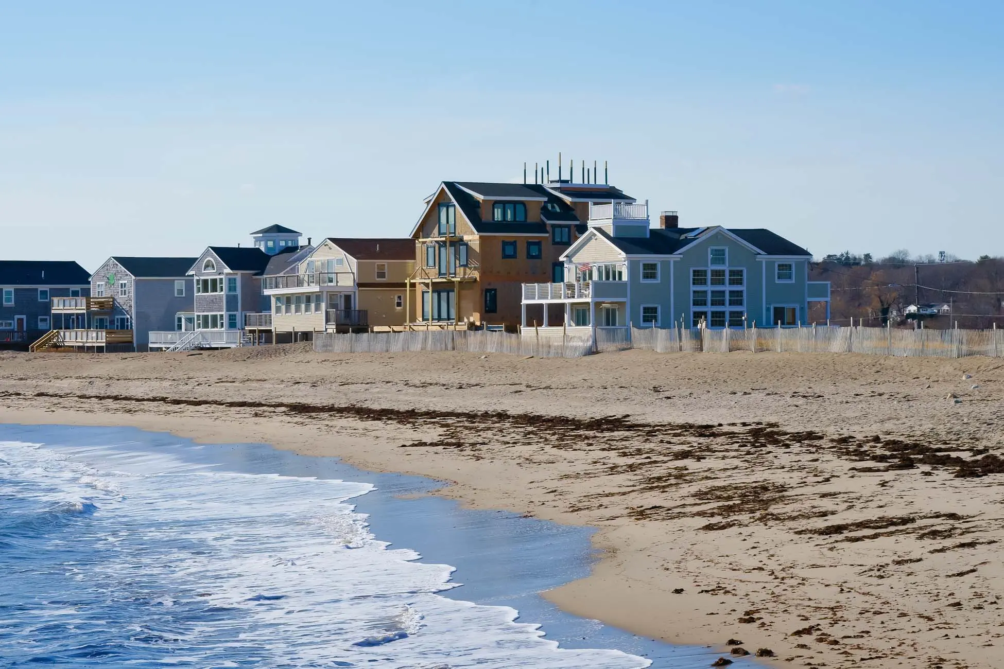 Beach,Houses,On,Peggotty,Beach,Scituate,Ma,Usa
